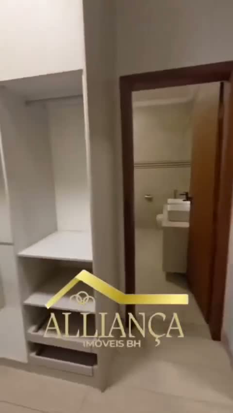 Casa de alto padrão no Condomínio Champagne - Lagoa Santa/MG